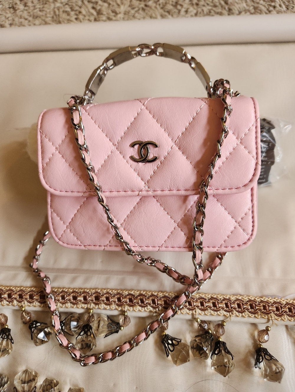 Pink Quilted Chain Shoulder Bag - Unbranded - Picture 3 of 9